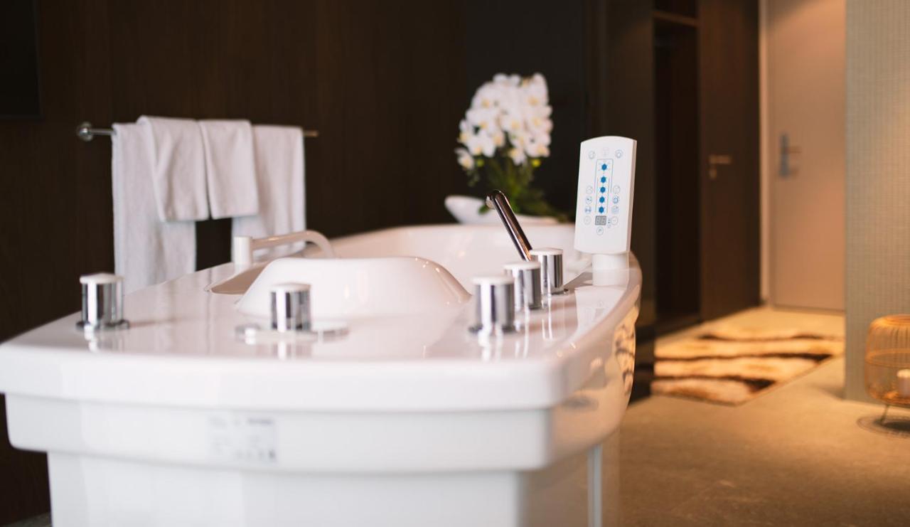 Vitality Relax Spa Suite Kloten Exterior foto